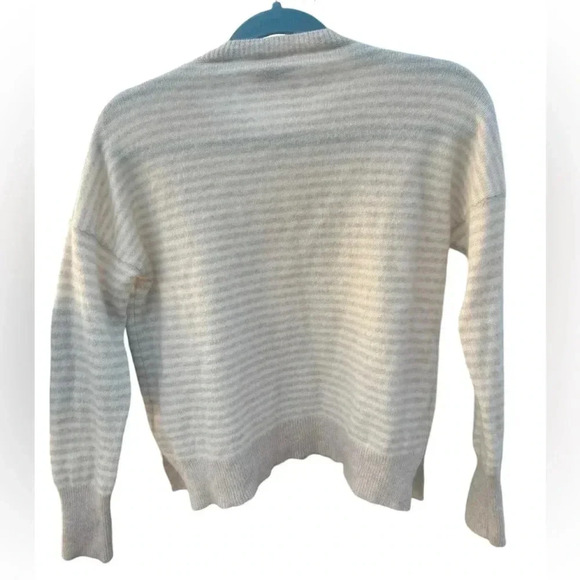 Vineyard Vines Ginny Striped Cashmere Crewneck Sweater w/ custom embroidery - Picture 2 of 7